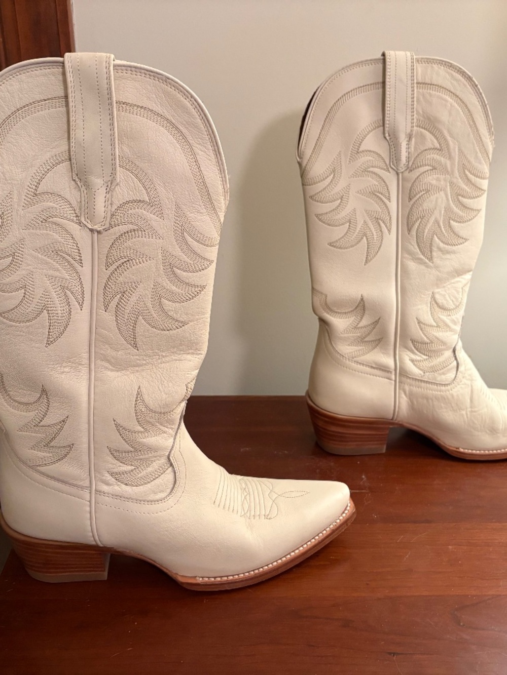 Tecovas Boots in Bone 9B